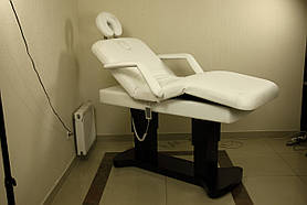 Електричний масажний стіл арт. 2290 Широка Масажна Кушетка на електроприводі косметологічна для SPA