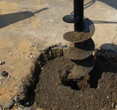 Вуслуги за бурінням отворів у ґрунті