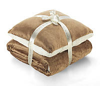 Набор плед с 2 подушками "Теплые объятия" коричневый Warm Hug,2х2 м
