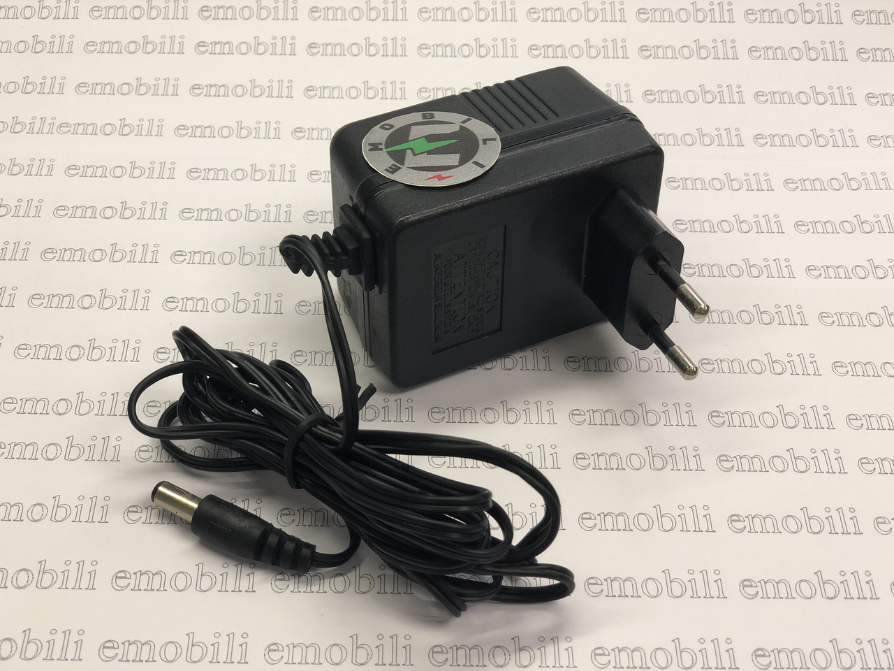Зарядний пристрій 12 V, 400 mA, трансформаторний, круглий штекер