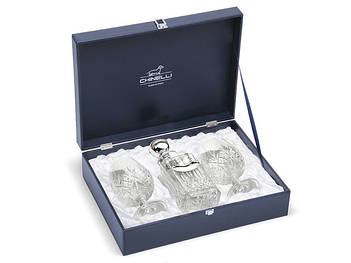 Набори,штофи ,графини для алкогольних напоїв