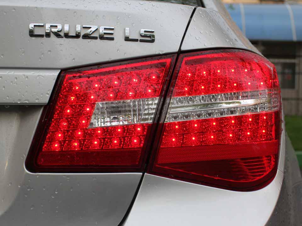 Ліхтарі Chevrolet Cruze тюнінг Led оптика (стиль мерс)