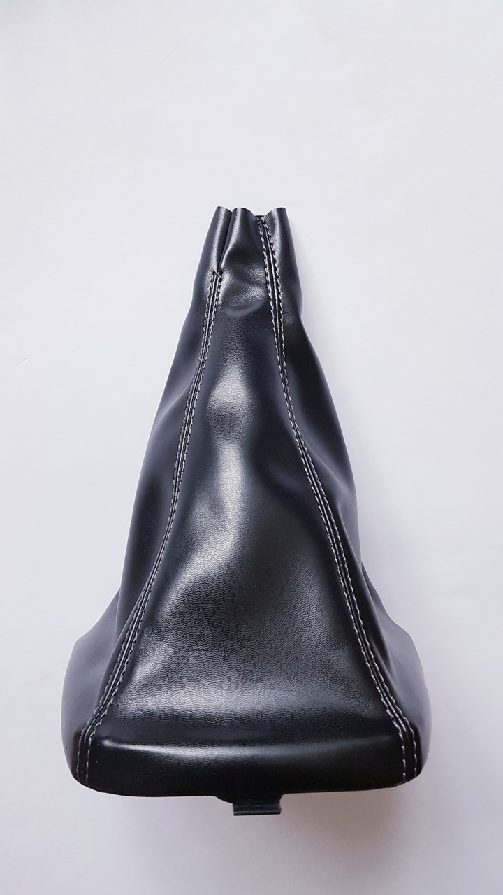 Чехол КПП ВАЗ 2110-12 Кож.зам — Купить Недорого на Bigl.ua (776332300)