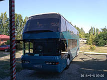 Изготовление и замена лобового верхнего, стекла  на автобус Neoplan 122 верхнее  в Никополе (Украина). 7