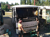 Изготовление и замена лобового стекла на автобус Heuliez GX 37 H в Никополе (Украина). 3
