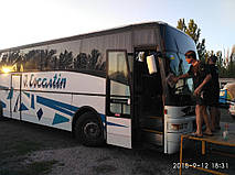 Изготовление и замена лобового стекла на автобус MAN 16.370 HOCL  в Никополе (Украина). 2