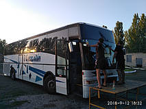 Изготовление и замена лобового стекла на автобус MAN 16.370 HOCL  в Никополе (Украина). 5