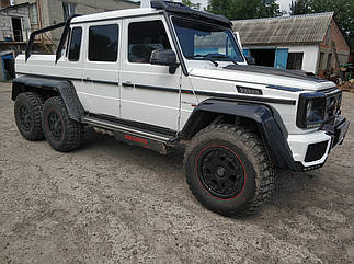 Позашляховик Mercedes-Benz Brabus 700 G63 AMG 6x6