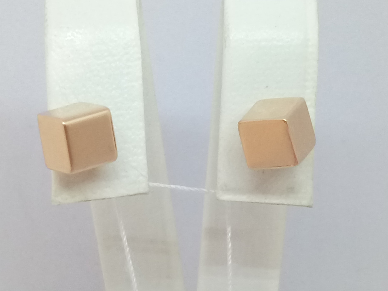 Золоті сережки-пуссети. 580089