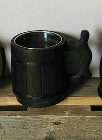 Пивний бокал з дерева темний