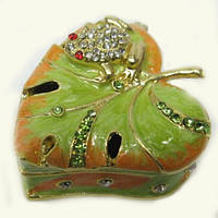Металева скринька зі стразами Жаба на листці