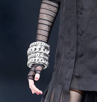 Срібні жіночі браслети