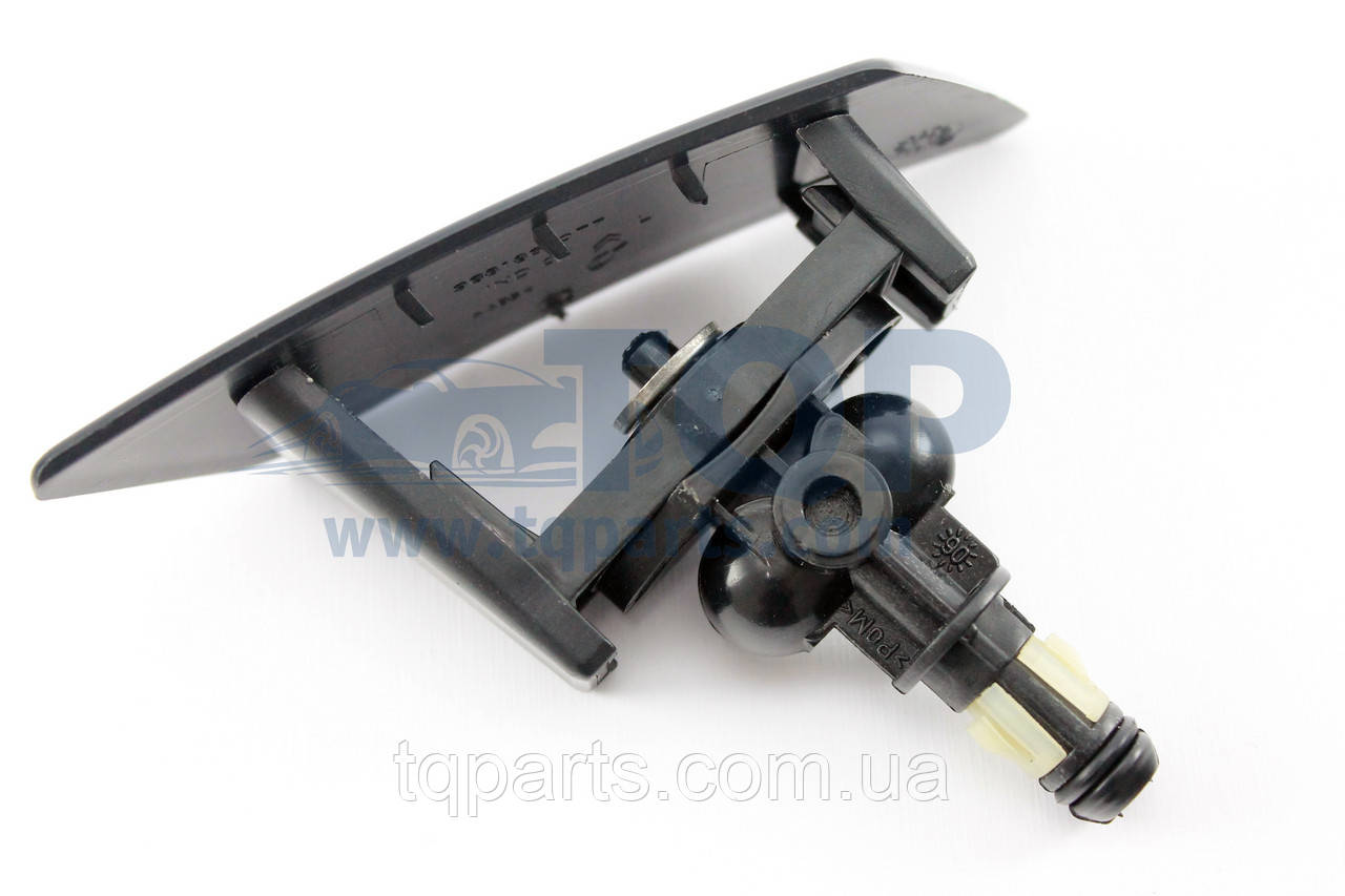 Кришка форсунки прав., Накладка форсунки бамперу 6438P2 для Citroen C4 (LC) 04-11