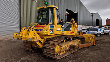 Бульдозер Komatsu D65PX.