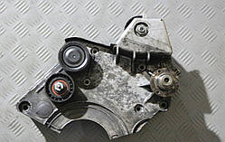 Кронштейн віскомфти Audi A6 C5 2.5 TDI 059121313F