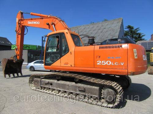 Гусечний екскаватор Daewoo S 250 LC-5