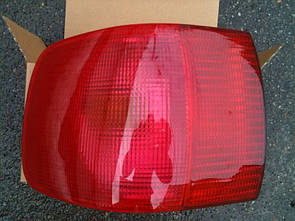 Ліхтар задній Audi 80 B4 ліхтар Ауді 80 Б4 1991-1994