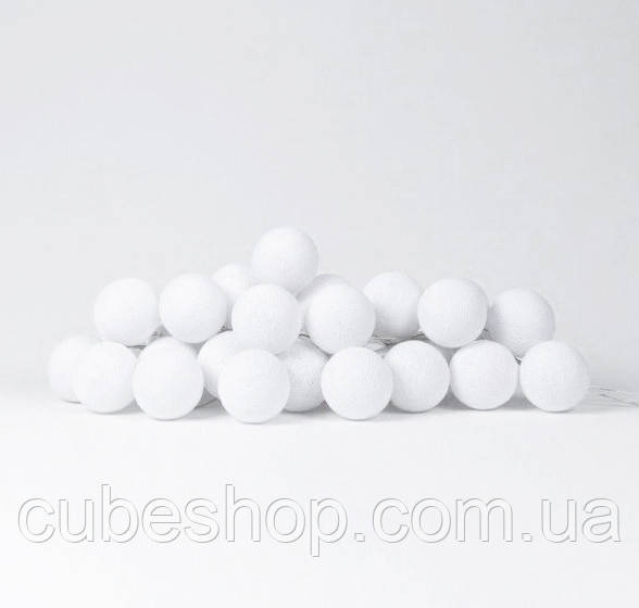 Тайська LED-гірлянда "White" (20 кульок) на батарейках