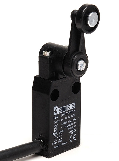 Вимикач кінцевий з пластикової консоллю і пластиковим роликом d=18mm (1НО+1НЗ), фото 1