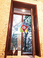 Откосная система Qunell (темный дуб) в лофтовом" интерьере