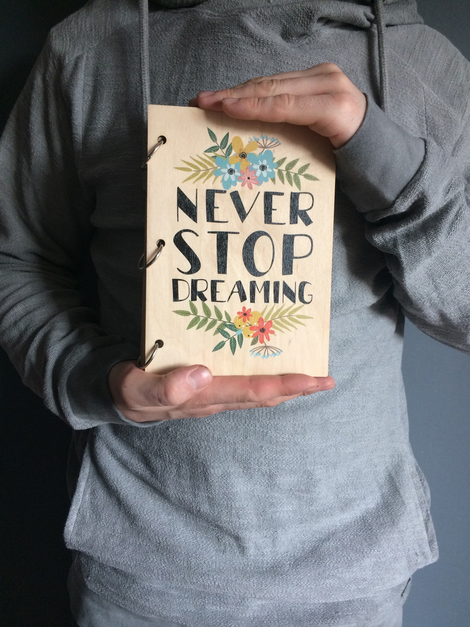 Блокнот Never stop dreaming А5 15x21,5см