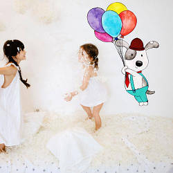 Інтер'єрна наклейка в дитячу Мрійник (декор вініл собака з повітряними кульками) матовий 590х1000 мм