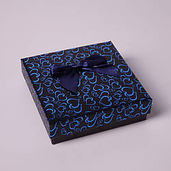 Подарункова коробочка "Сердечка з бантом чорна 9 х 9 х 2,5 см" для набору
