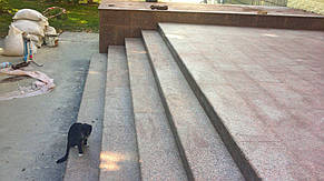 Гранитное крыльцо в школе, Киев. 7