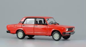 Модель Автолегенды Краще (DeAgostini) №35 ВАЗ-2105 "Жигулі" (1:43), фото 1