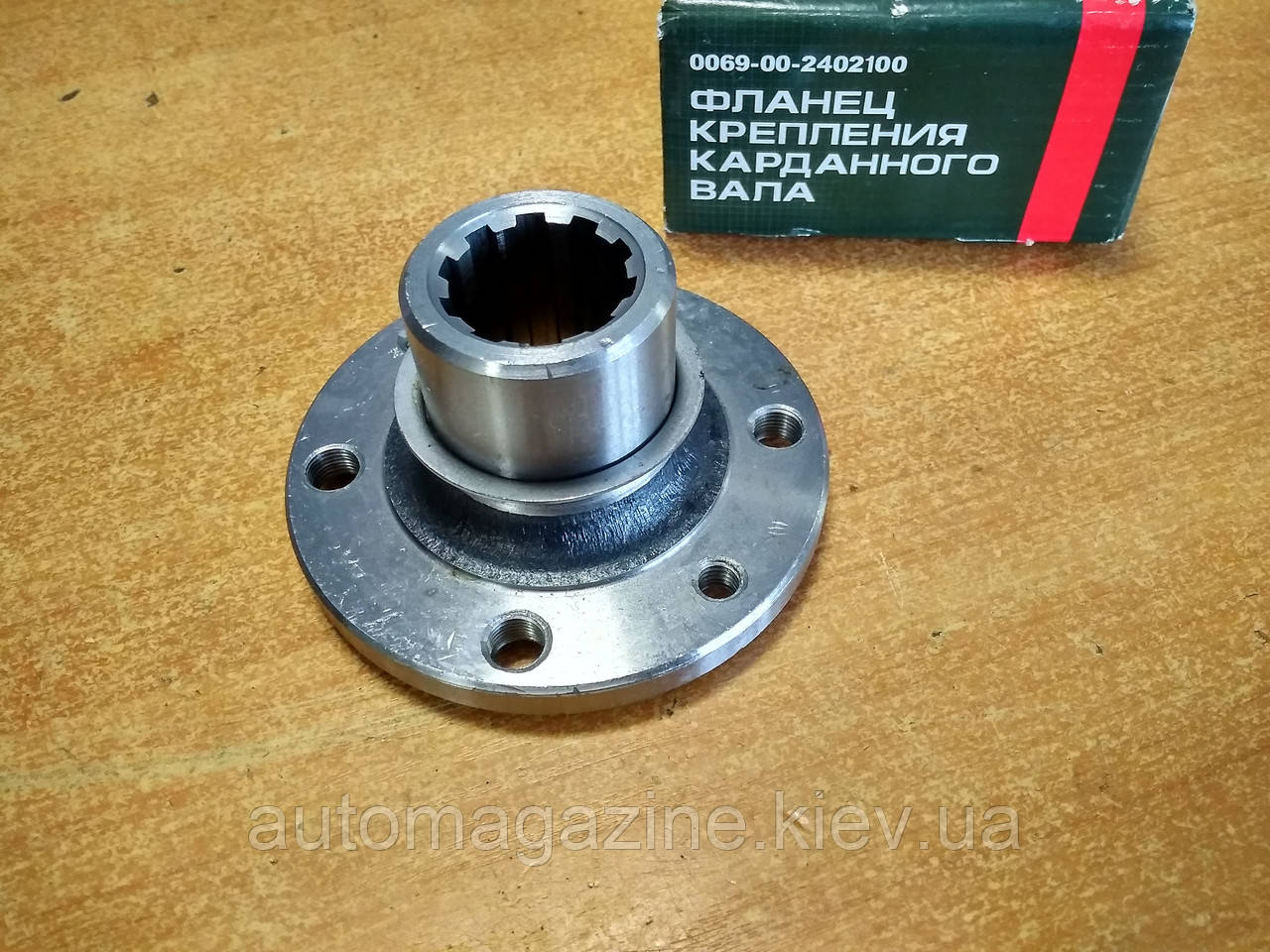 Фланець нарізний УАЗ (Ульяновськ)