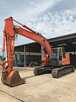 Гусеничный экскаватор Hitachi ZX 225 US LC