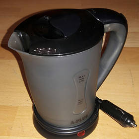 Чайник автомобільний пластмасовий 0.5 л/12В/120Вт