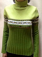 Светр під горло зелений для дівчинки підлітка