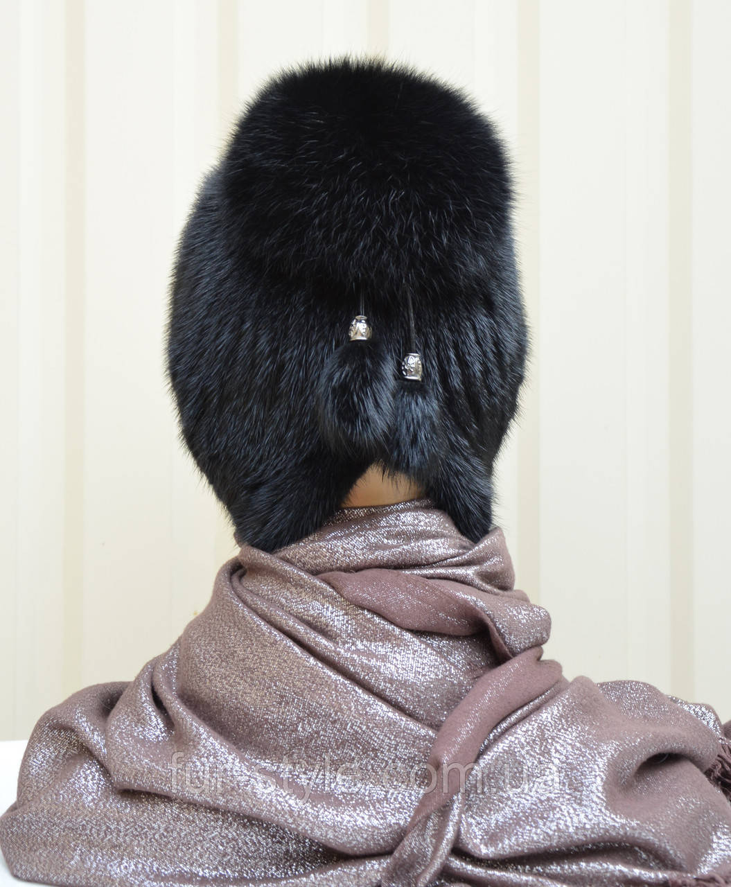 Женская меховая шапка из ондатры "Бубон-разрез" - фото 3 - id-p782681833