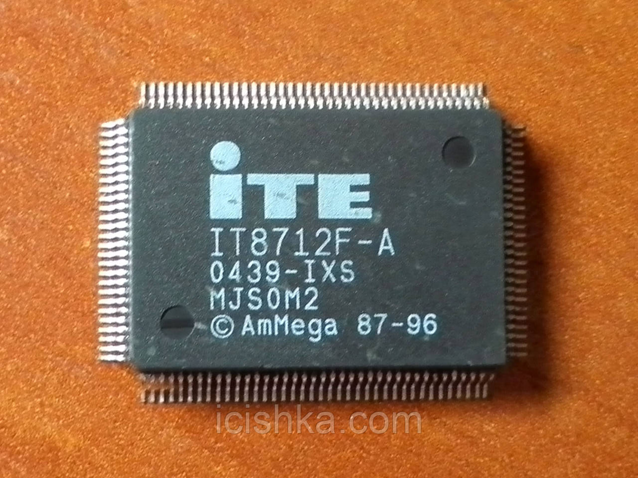 ITE IT8712F-A IXS — Мультиконтролер, фото 1