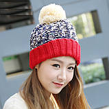 Зимова жіноча шапка з помпоном комбінованого кольору, фото 3