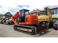 Гусеничный экскаватор HITACHI EX 135UR-5