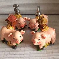 Статуетка свиня
