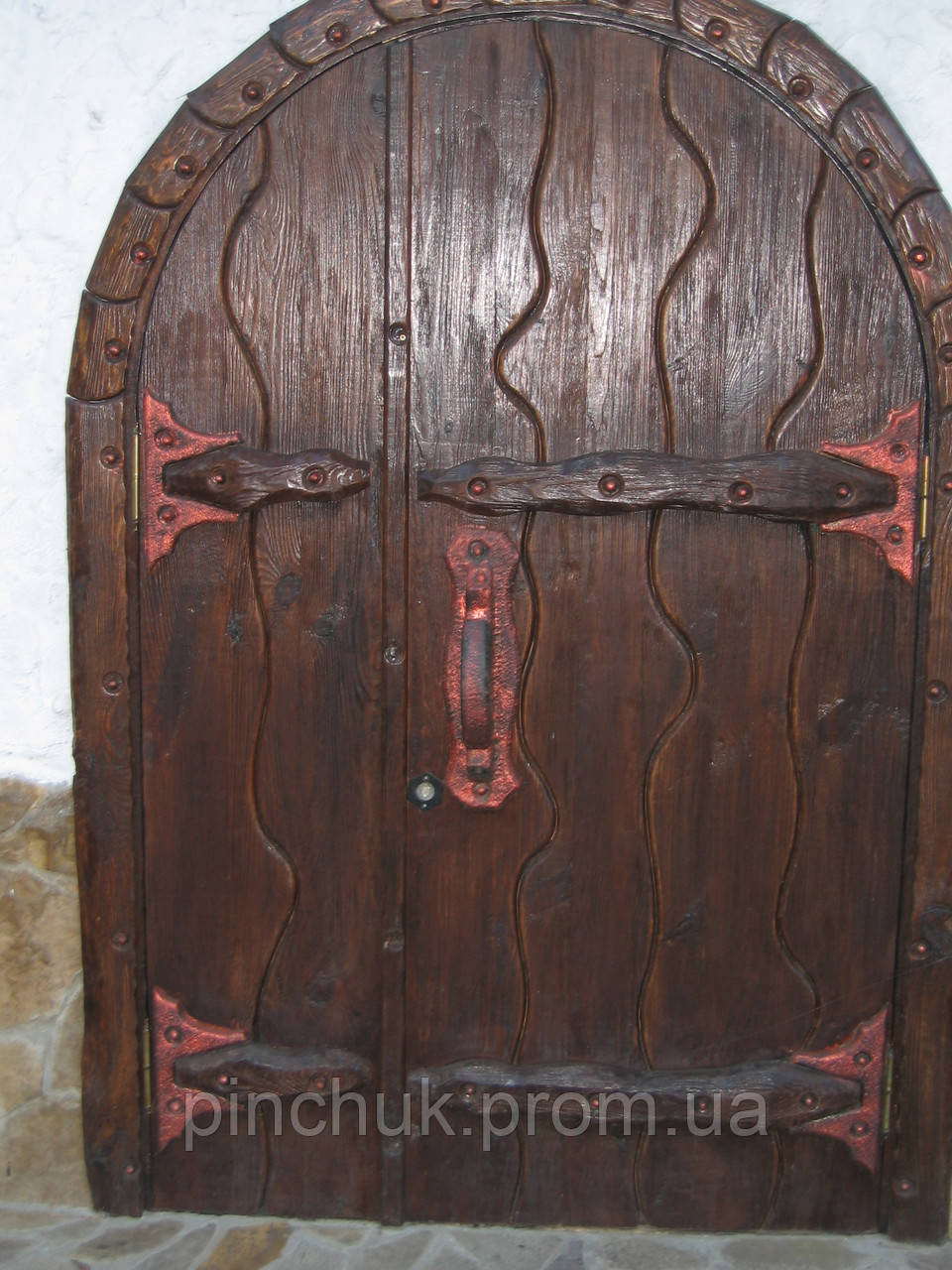 Двері під старовину великі  арочні"Винний льох". Antigue doors.