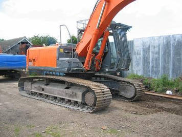 Гусечний екскаватор 2010 HITACHI ZX280 LC-3