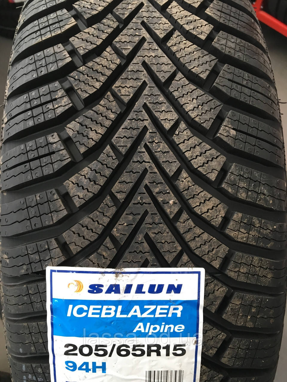 Зимова шина Sailun Ice Blazer Alpine 205/65R15 94H