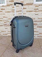 Малый пластиковый чемодан на четырёх колёсах WINGS 310