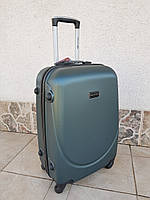 Средний пластиковый чемодан на четырёх колёсах WINGS 310