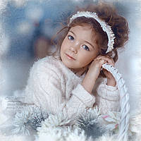 Кофти, светри, толстовки, безрукавки для дівчаток