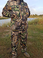 Демисезонный камуфляжный костюм для охоты и рыбалки Лес с зеленым листом