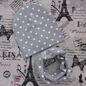 Π’ΡΠΈΠΊΠΎΡΠ°ΠΆΠ½ΠΈΠΉ Π½Π°Π±ΡΡ: Π΄ΠΈΡΡΡΠ° ΡΠ°ΠΏΠΊΠ° Ρ ΡΠ°ΡΡ-Ρ
ΠΎΠΌΡΡ ΡΡΡΠΈΠΉ Ρ ΡΠ΅ΡΠ΄Π΅ΡΠΊΠΎ