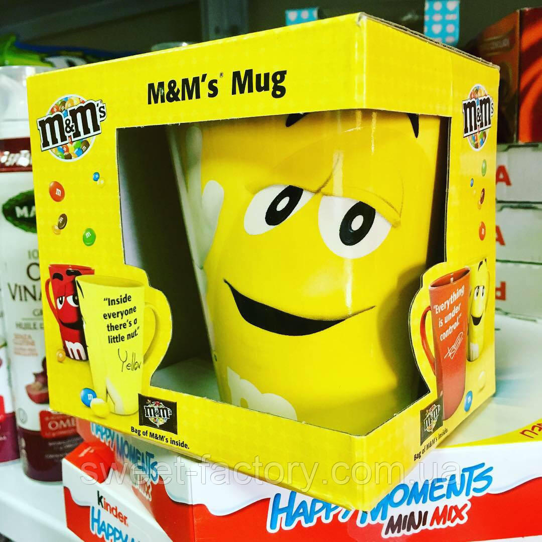 Жовта чашка M&M's