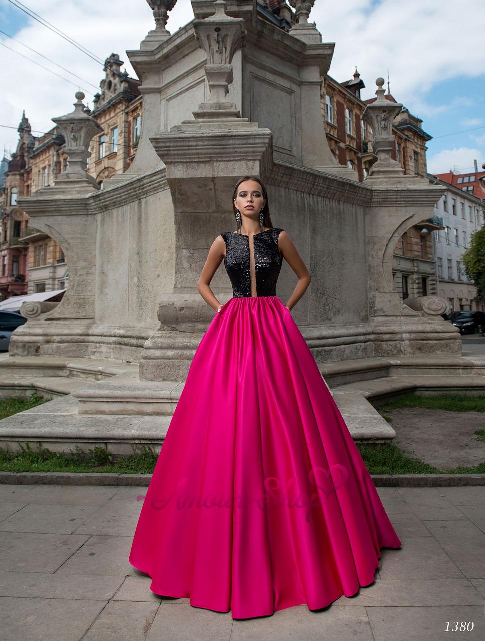 Довга стильна вечірня сукня, фото 1