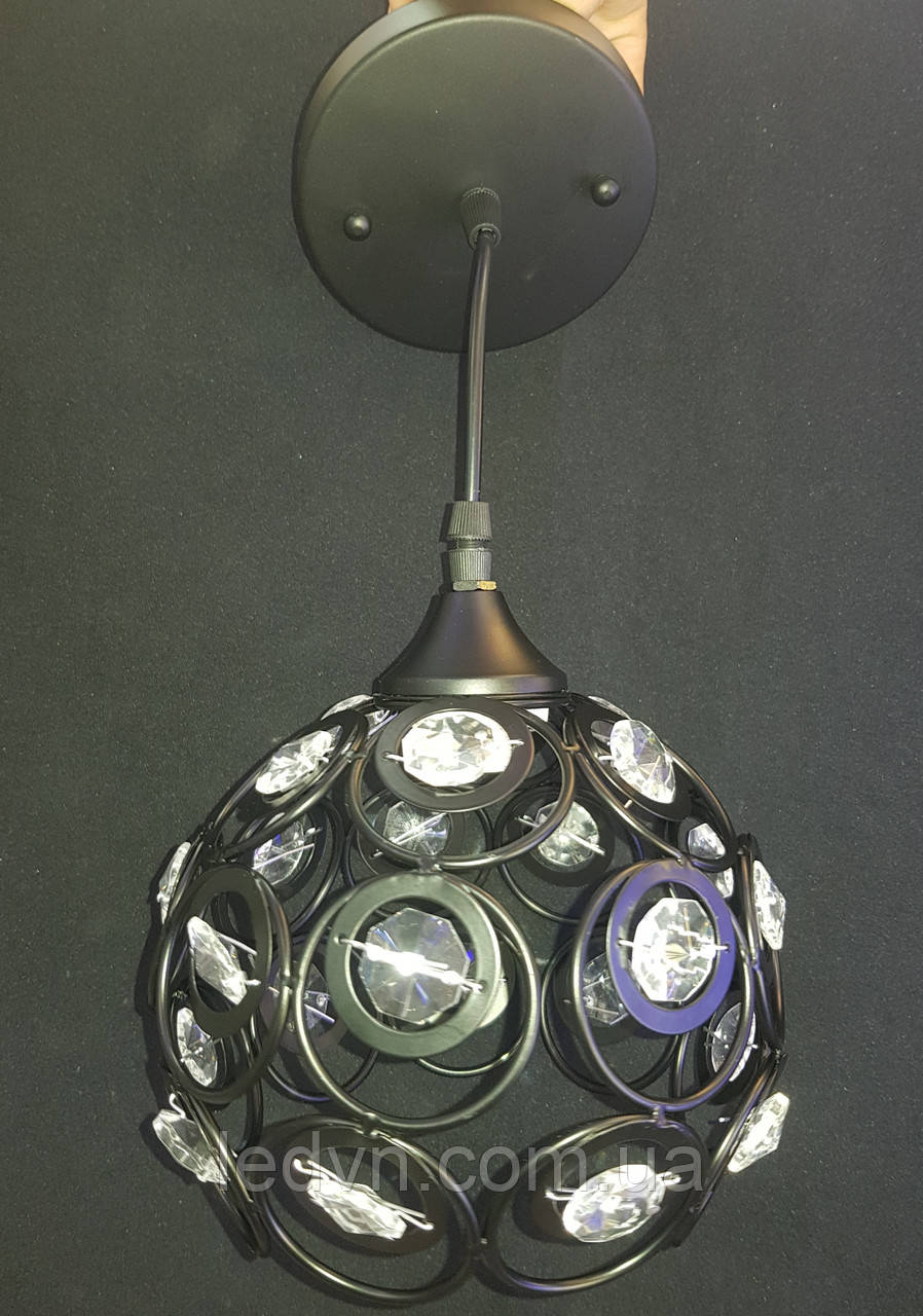 Підвісний світильник куля в чорному кольорі з елементами кришталю