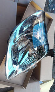 Фара Suzuki Swift фара Сузукі Свіфт